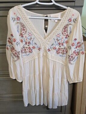 Francesca's Collections Cream Midi Dress with Pink & Blue Floral Embroidery